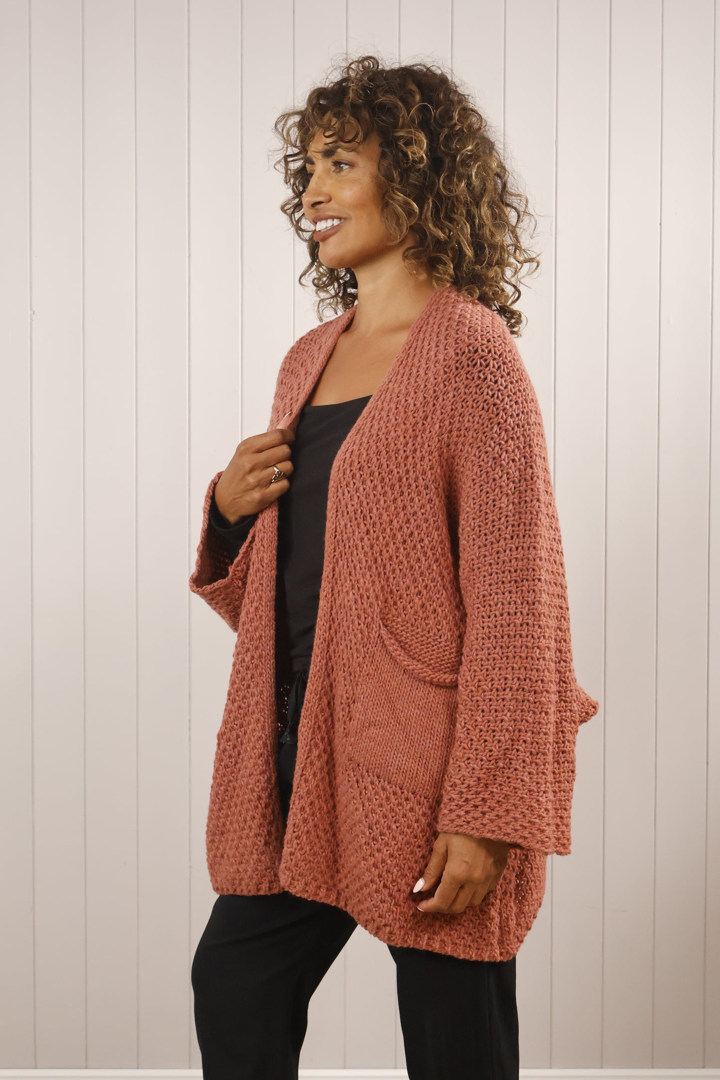 Goose Island Chunky Cable Knit Cardigan with Pockets