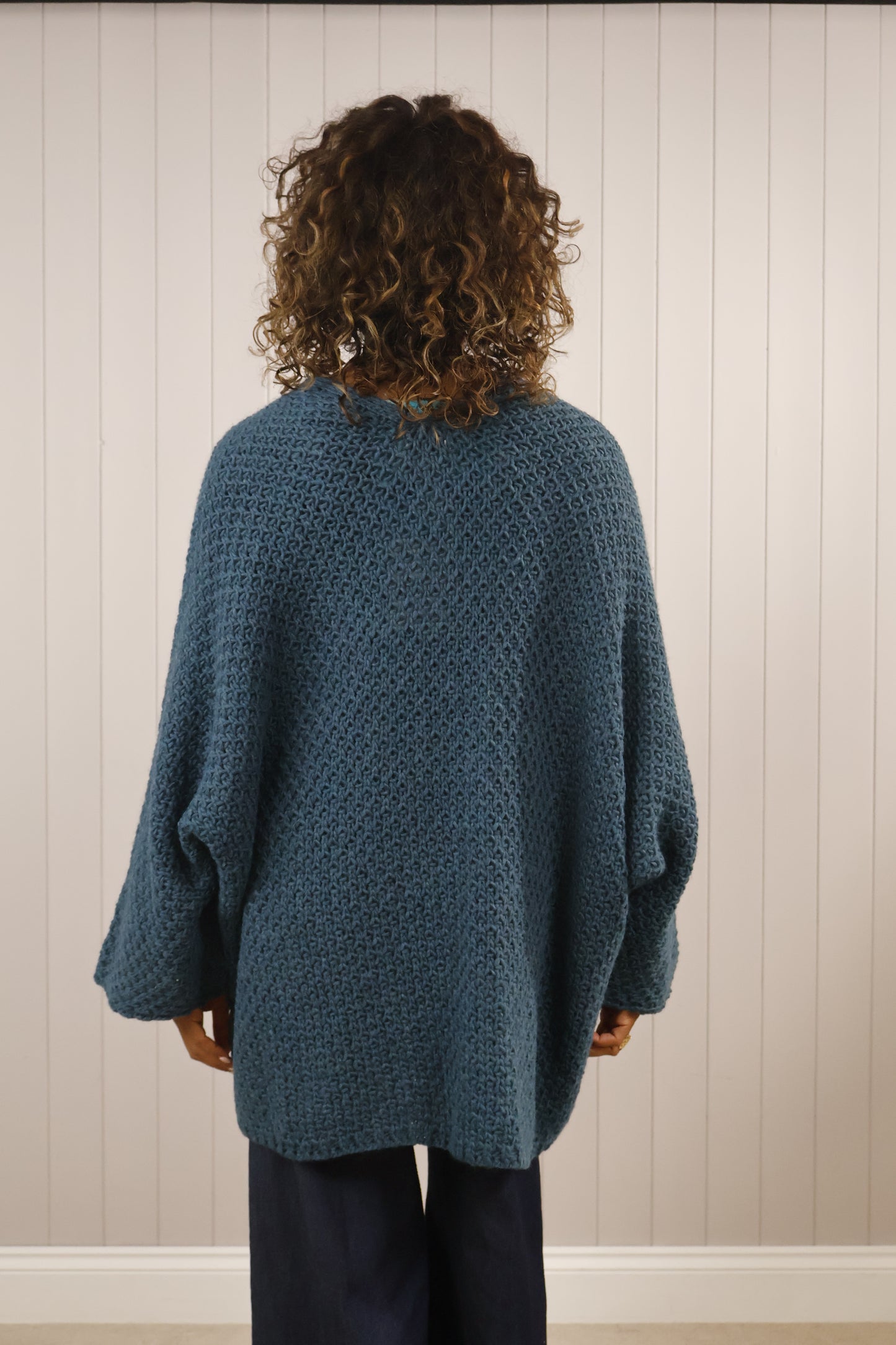 Goose Island Chunky Cable Knit Cardigan with Pockets
