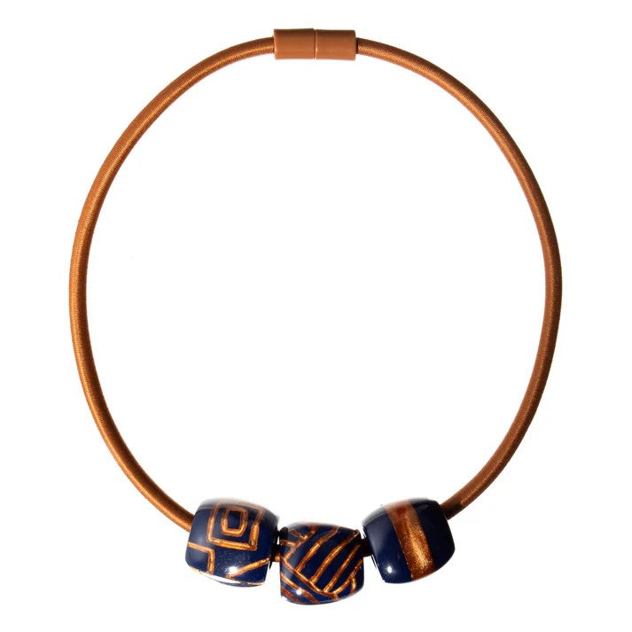 Zsiska Bliss Musee Aztec Three Bead Resin Choker Necklace Magnetic Closure