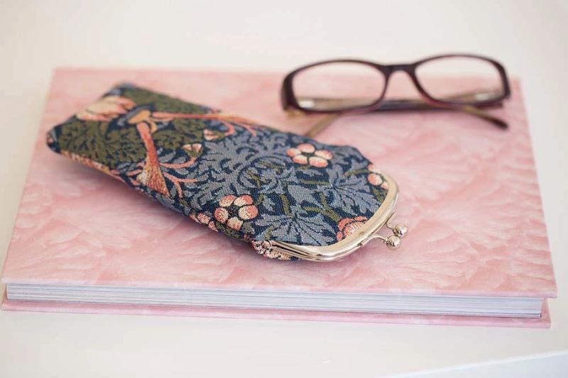 Signare Tapestry Strawberry Thief By William Morris Glasses Pouch Red Or Blue Woven Tapestry Kiss Lock