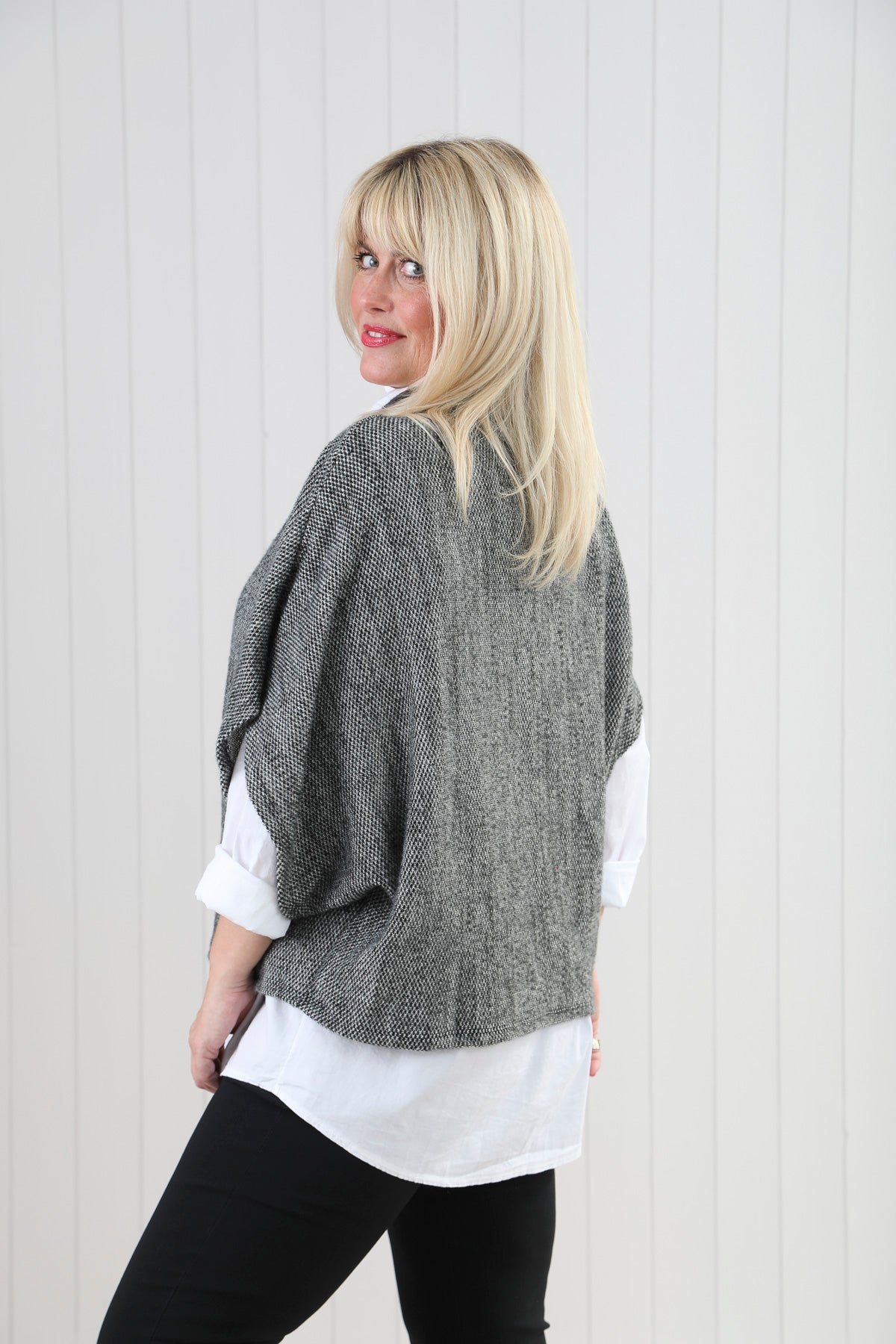 Goose Island Cowl Poncho Top One Size Assorted Colours