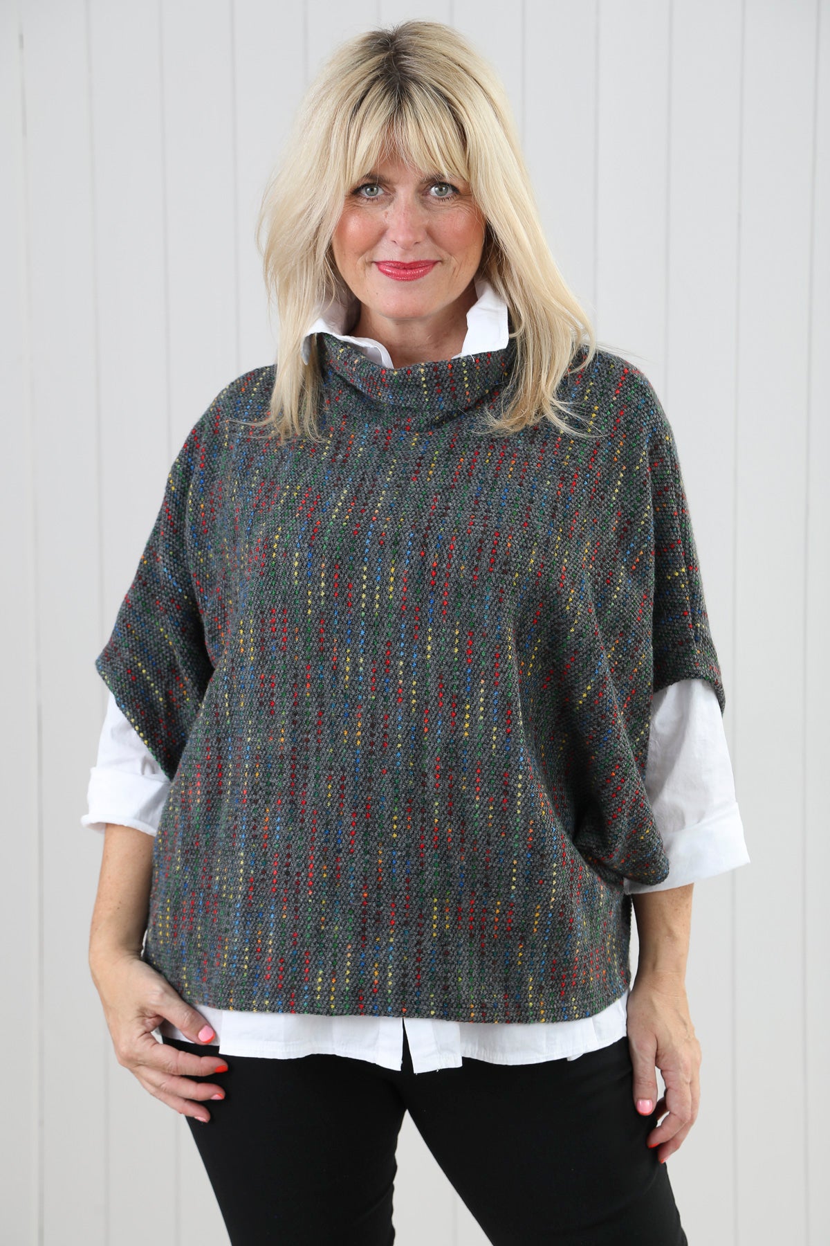 Goose Island Cowl Fleck Knit Poncho Top One Size Assorted Colours