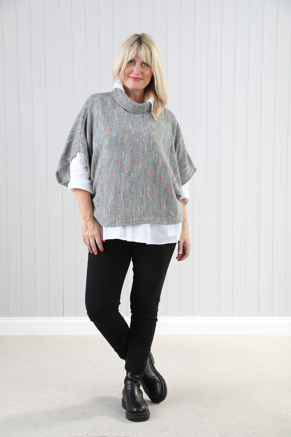 Goose Island Cowl Fleck Knit Poncho Top One Size Assorted Colours