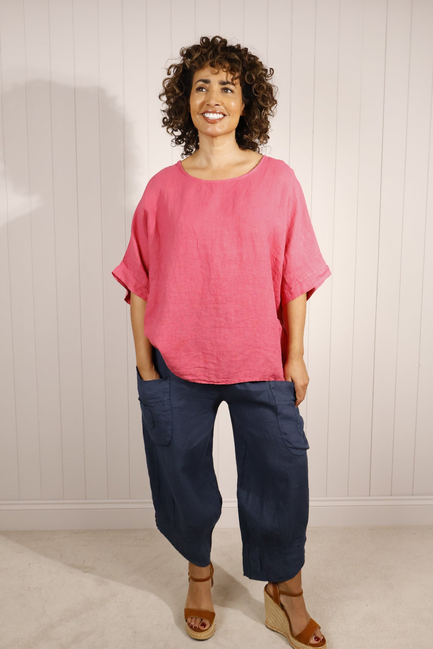 Goose Island Premium 100% Linen Short Sleeved Top