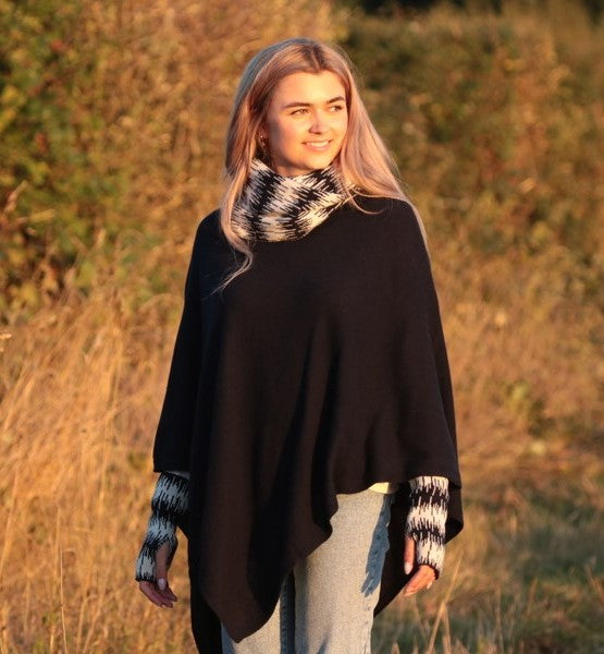 Italian Wool/Cashmere Blend Classic Asymmetric Poncho from Cadenza Italy