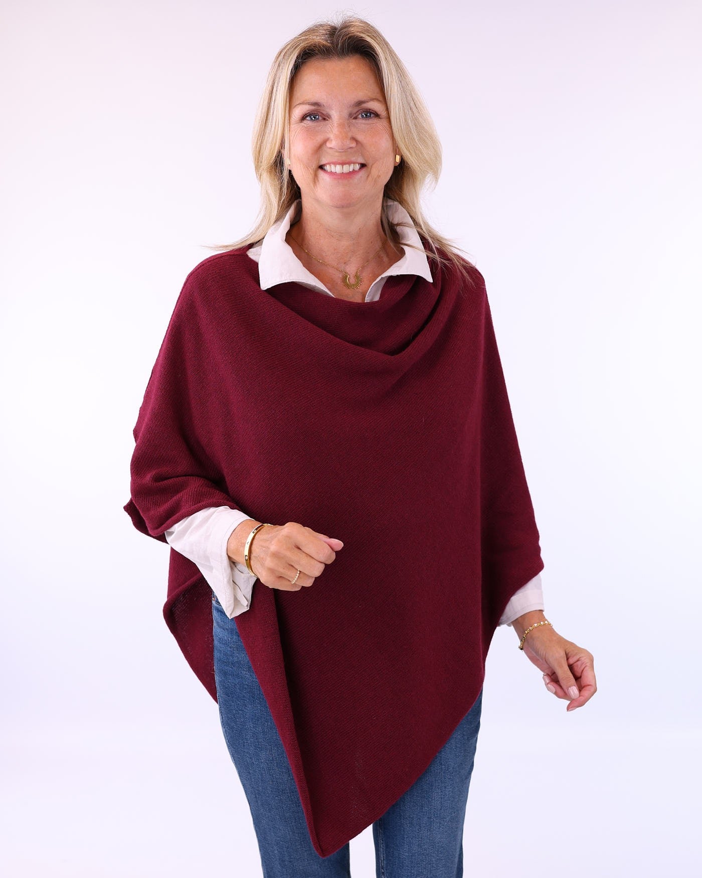 Cashmere Wool Blend Ponchos by Cadenza Italy New 2025 Collection for Women