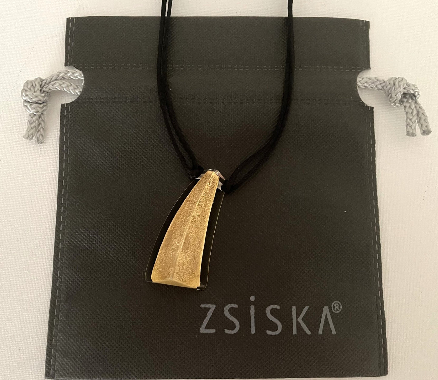 Zsiska New ‘Emocion’ Collection Beautiful Gold Foil Pendant Necklace Adjustable