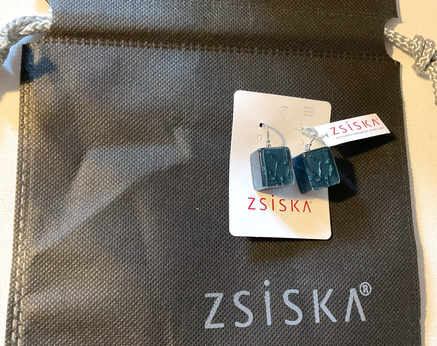 Zsiska Musee Emerald Topaz Cube Earrings Short Hook with Gift Pouch