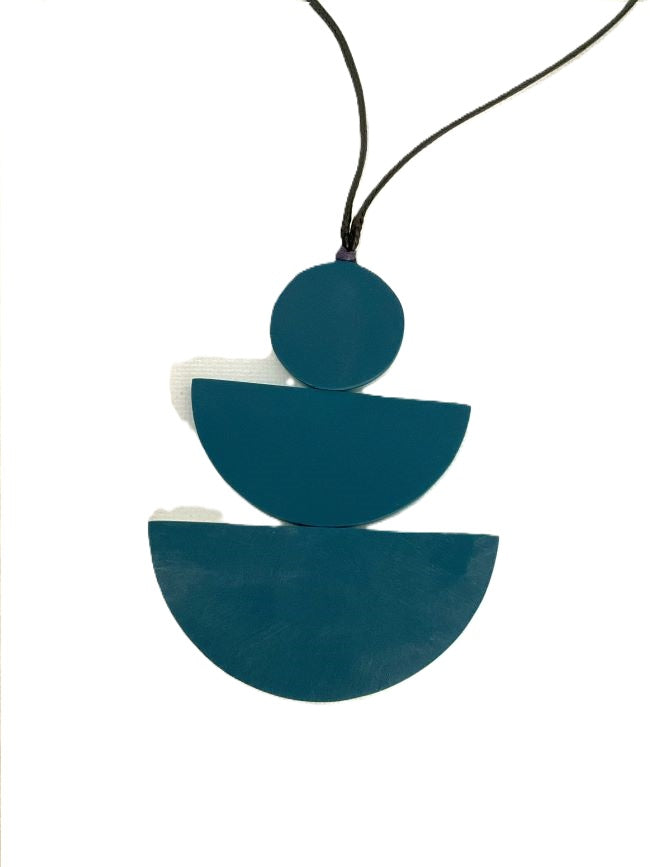 Unique Boat Shaped Pendant Necklace with Interchangeable Colours Adjustable by Noa Ecco